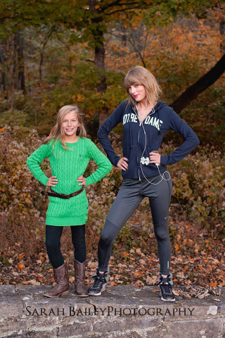 Illustration for article titled I MISSED POSTING ABOUT THIS BECAUSE SURGERY- TAYLOR SWIFT